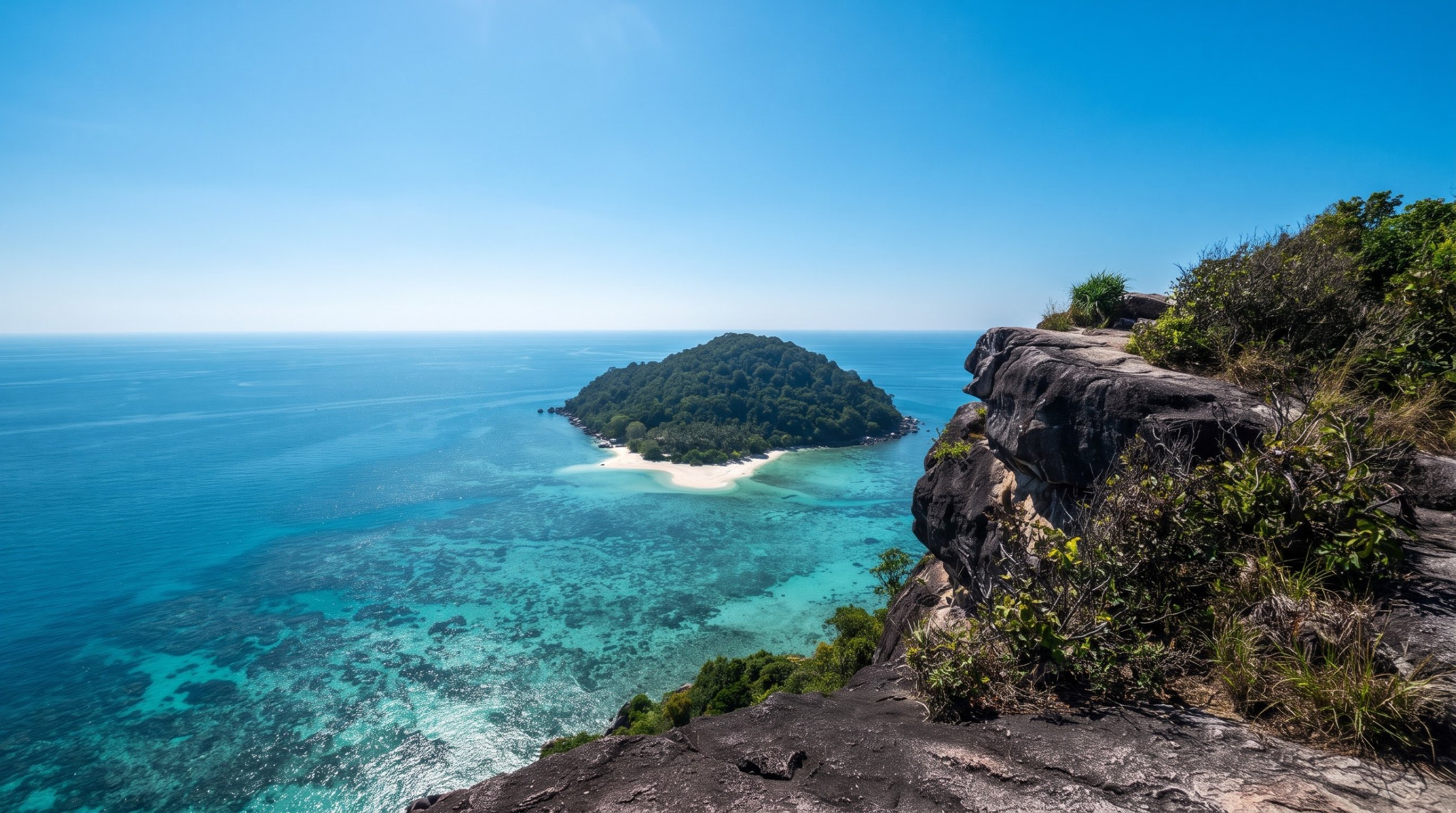 Chado Cliff, Koh Adang Koh Lipe