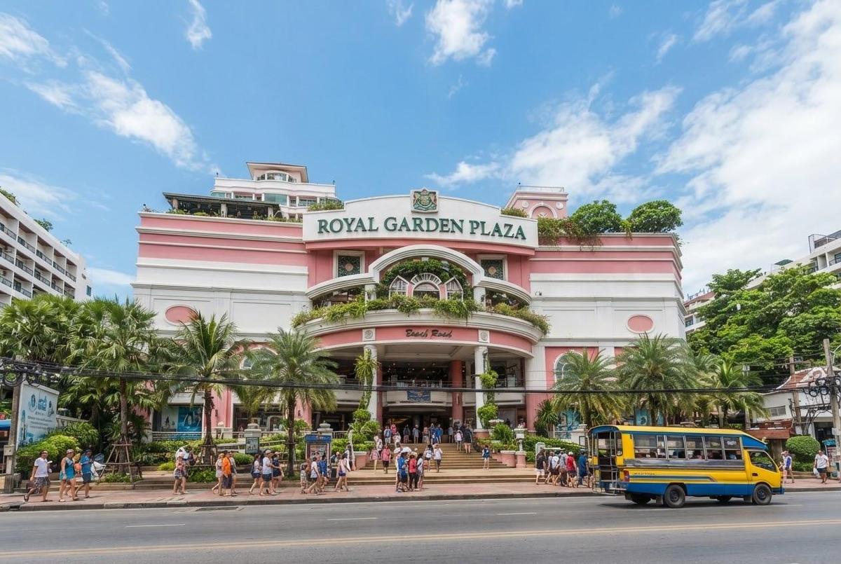 Royal Garden Plaza